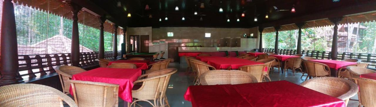 Nikhil Ayurvedic Heritage Hotel Varkala Esterno foto
