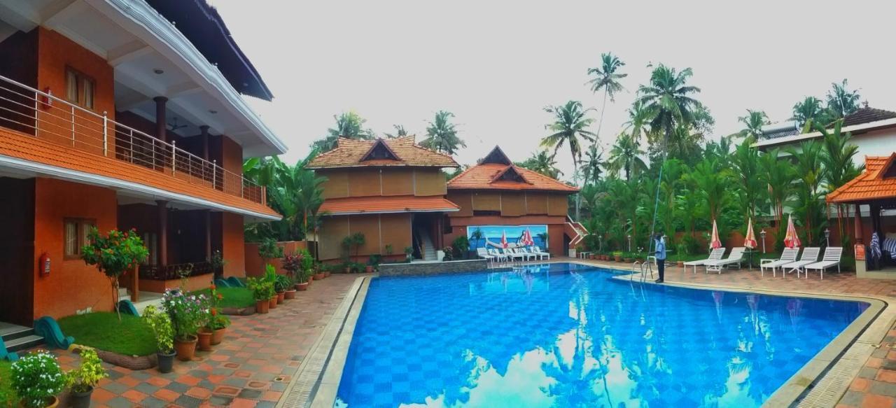 Nikhil Ayurvedic Heritage Hotel Varkala Esterno foto