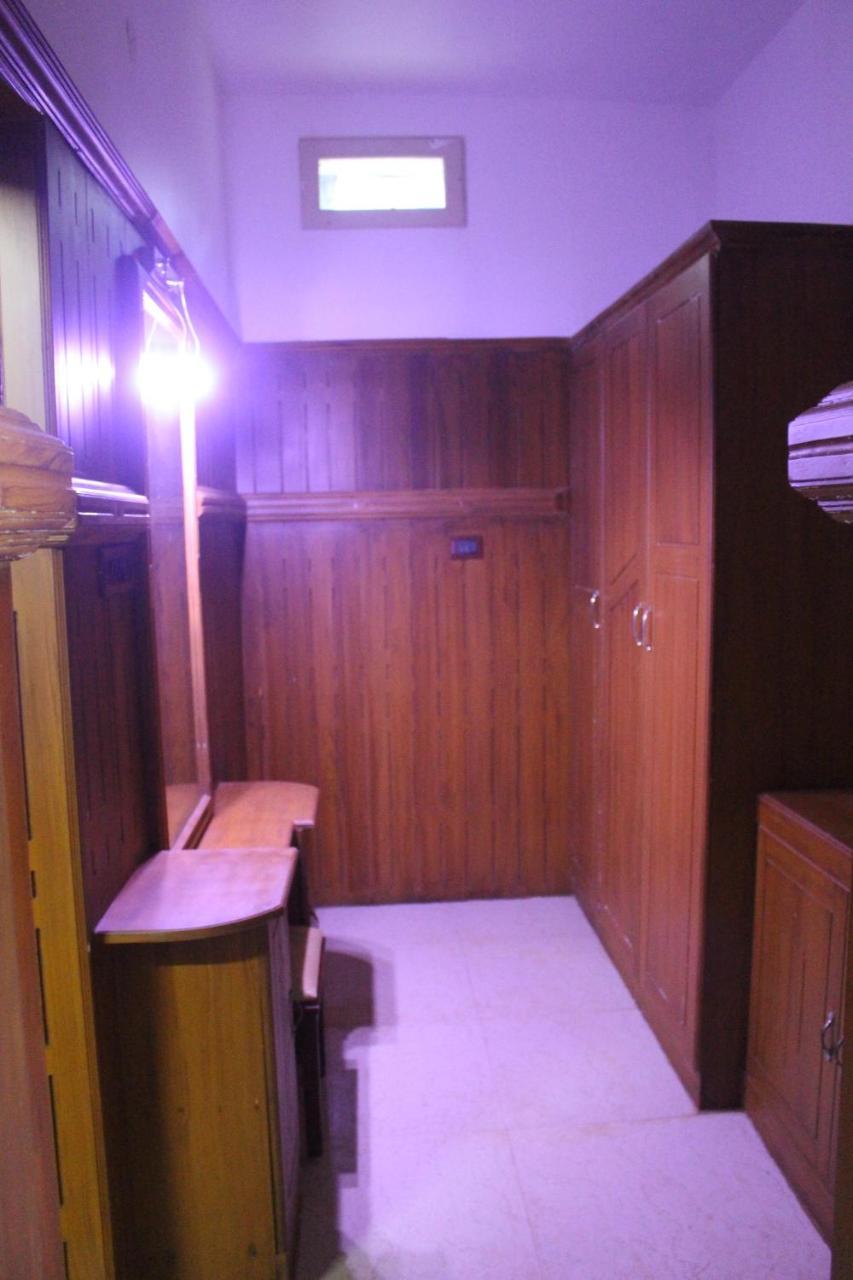 Nikhil Ayurvedic Heritage Hotel Varkala Esterno foto