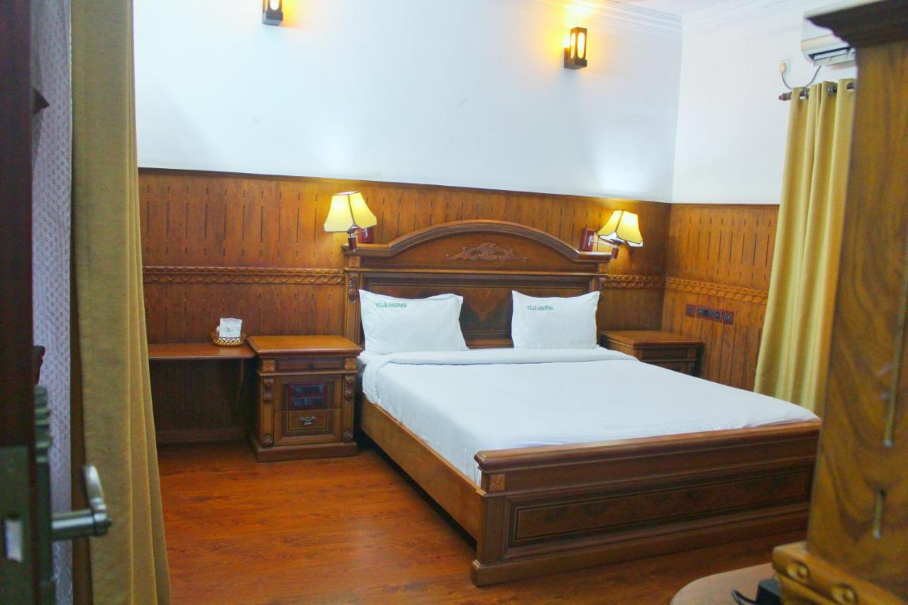 Nikhil Ayurvedic Heritage Hotel Varkala Esterno foto